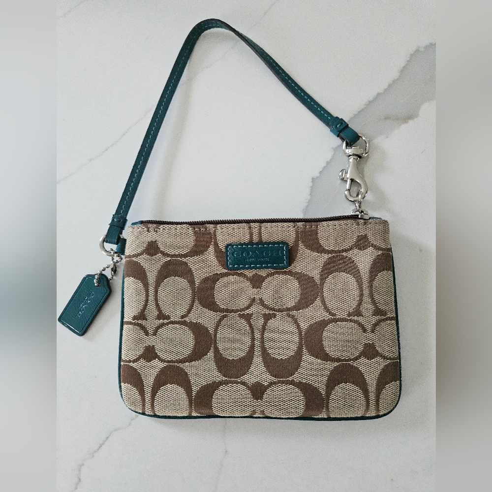 Small Coach Wristlet Brown/blue-green